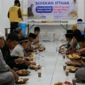 wakaf atau sedekah